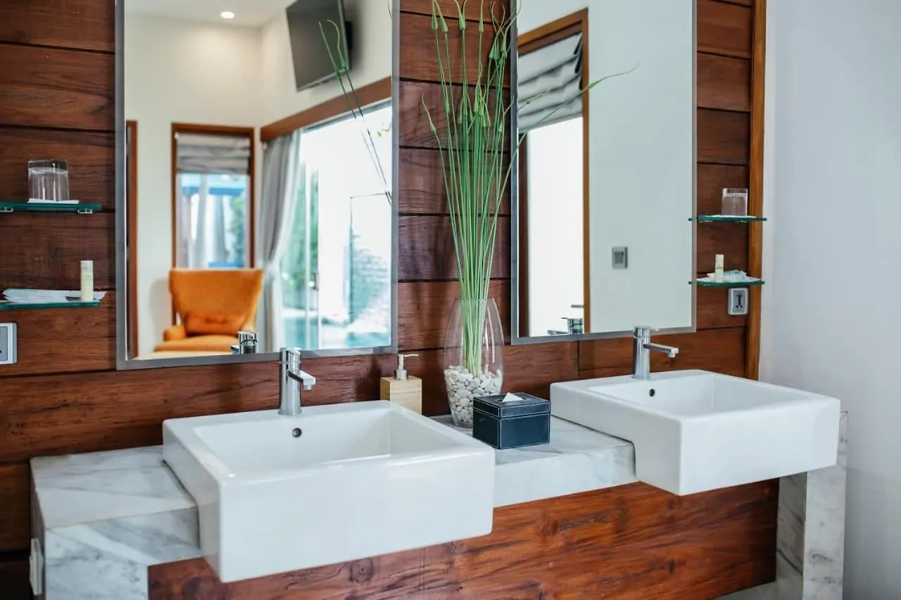 Kamil Villas Seminyak Indonesien